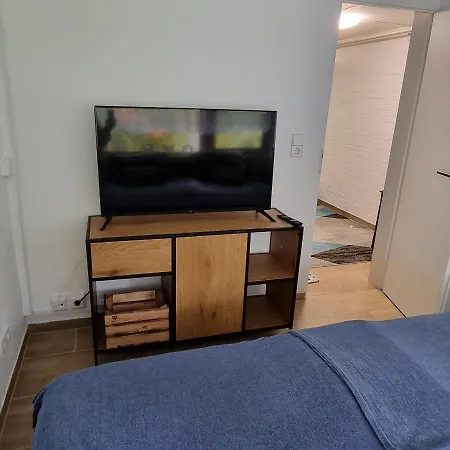 아파트 Gemuetliche Gartenwohnung Ideal Mit Hund 볼프스부르크