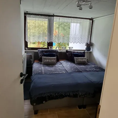Gemuetliche Gaestewohnung Mit Garten Apartment